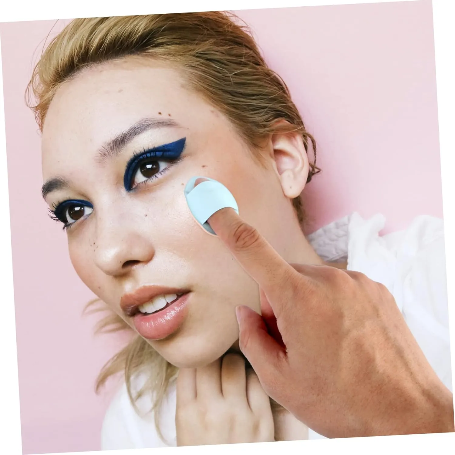 6pcs Mini Makeup Powder Puff Strap Versatile Cosmetic Cushion for Liquid Loose Powder Application Design for Natural Finish Washable Reusable