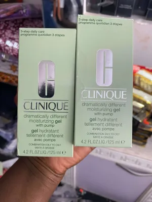 Clinique Dramatically Different Moisturizing Gel with pump