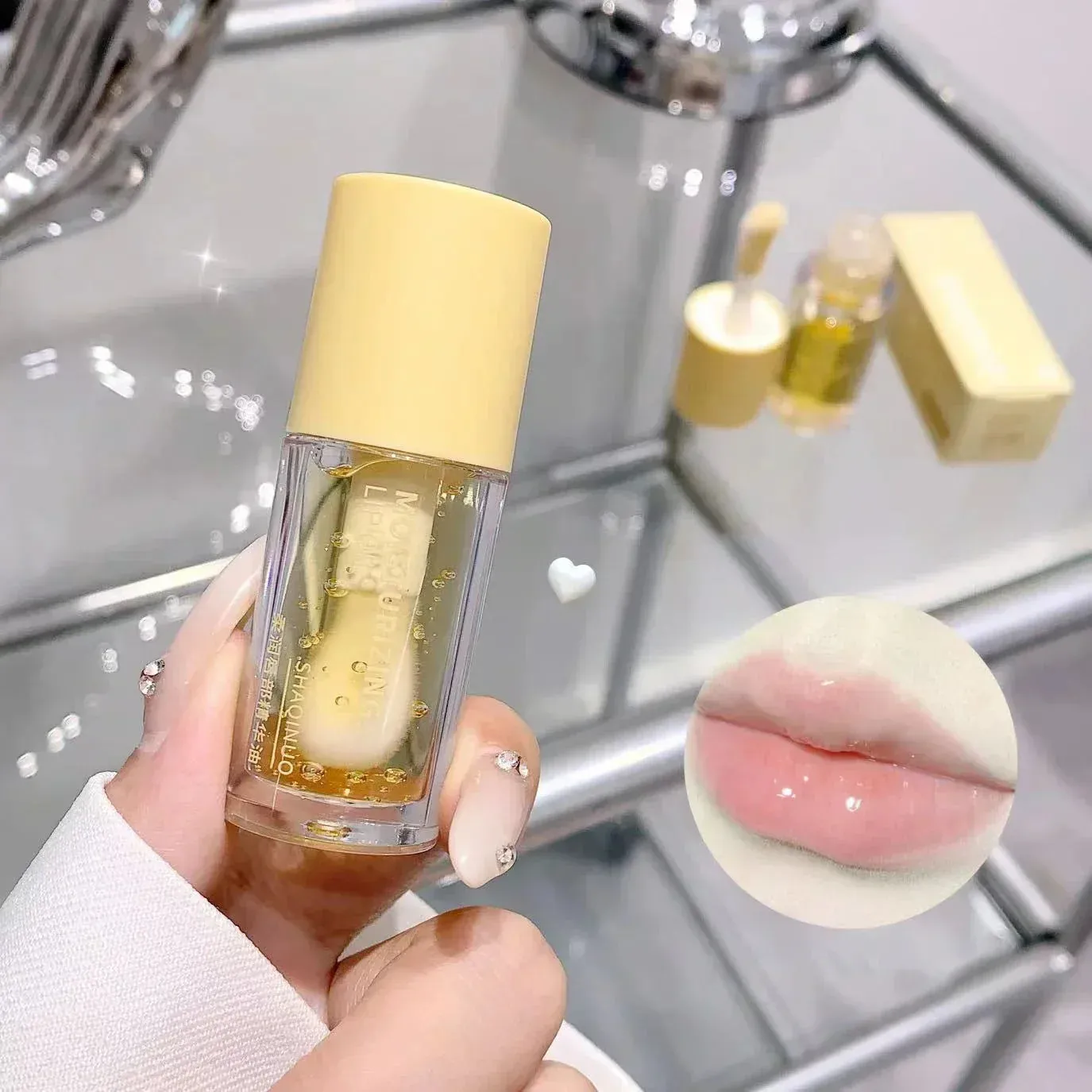 Crystal Clear Fruit Lip Oil: Moisturizing Gloss & Plumper