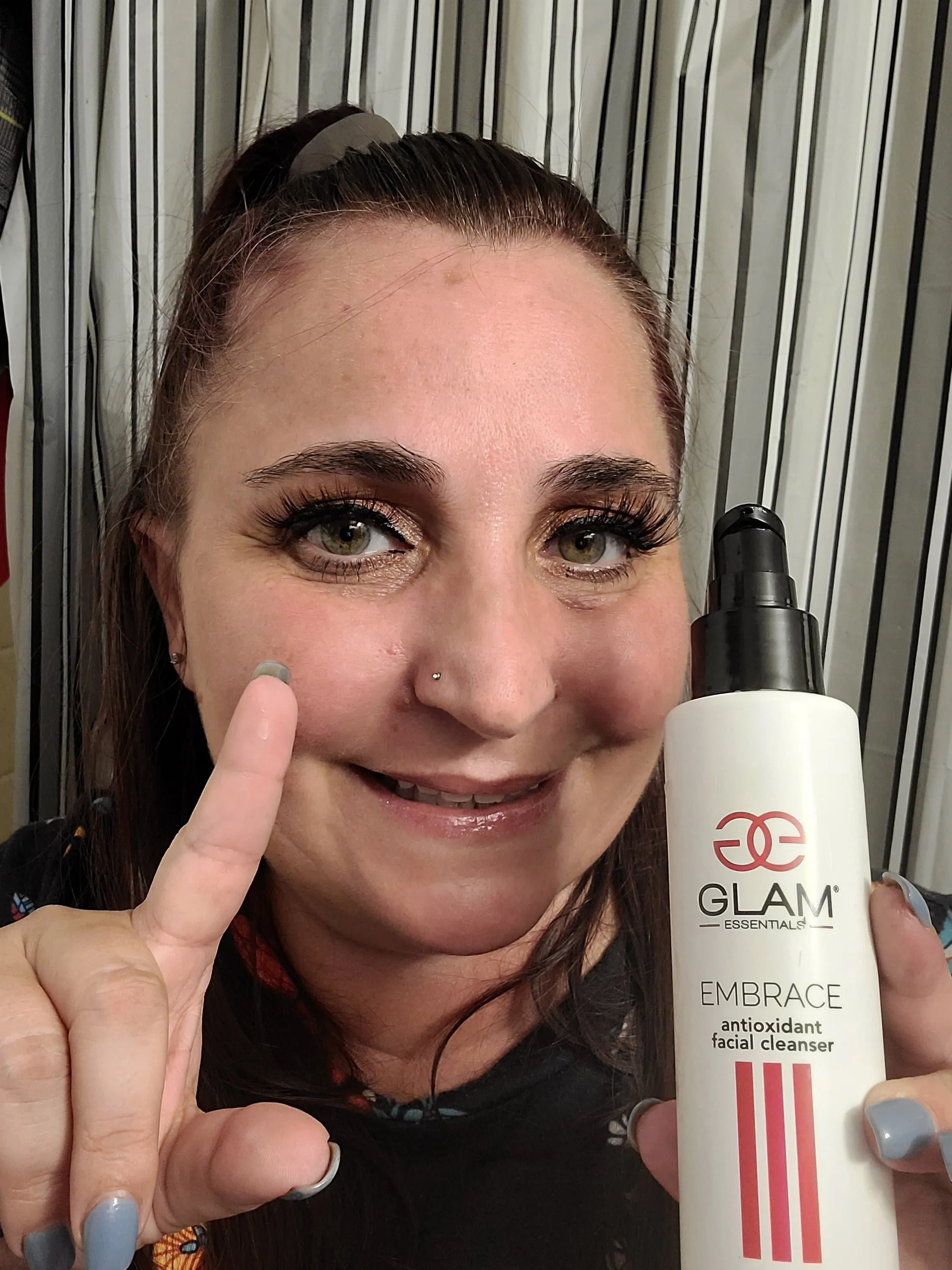EMBRACE Antioxidant Facial Cleanser
