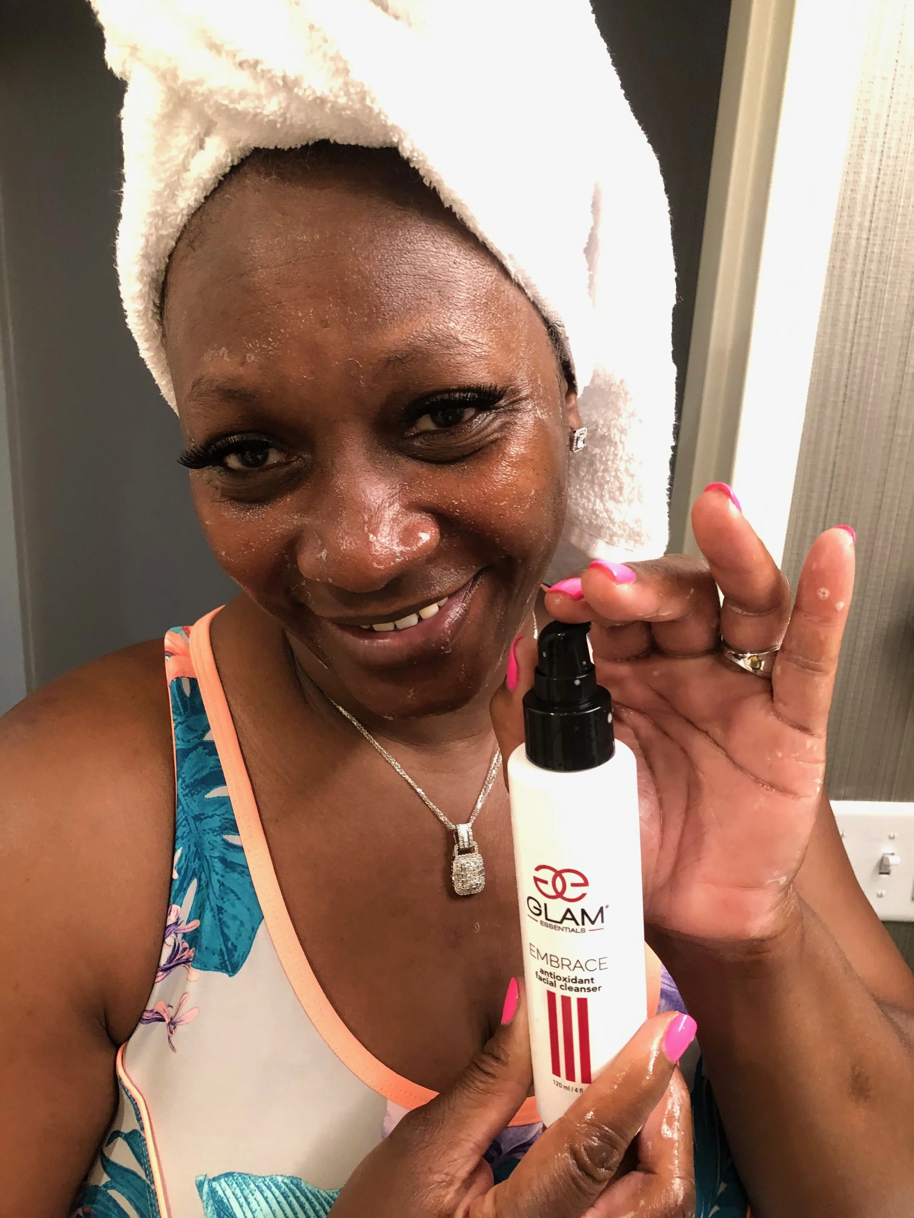 EMBRACE Antioxidant Facial Cleanser