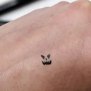 Jack-o-lantern Stamp and Eyeliner Makeup (Ashley Hay Design)