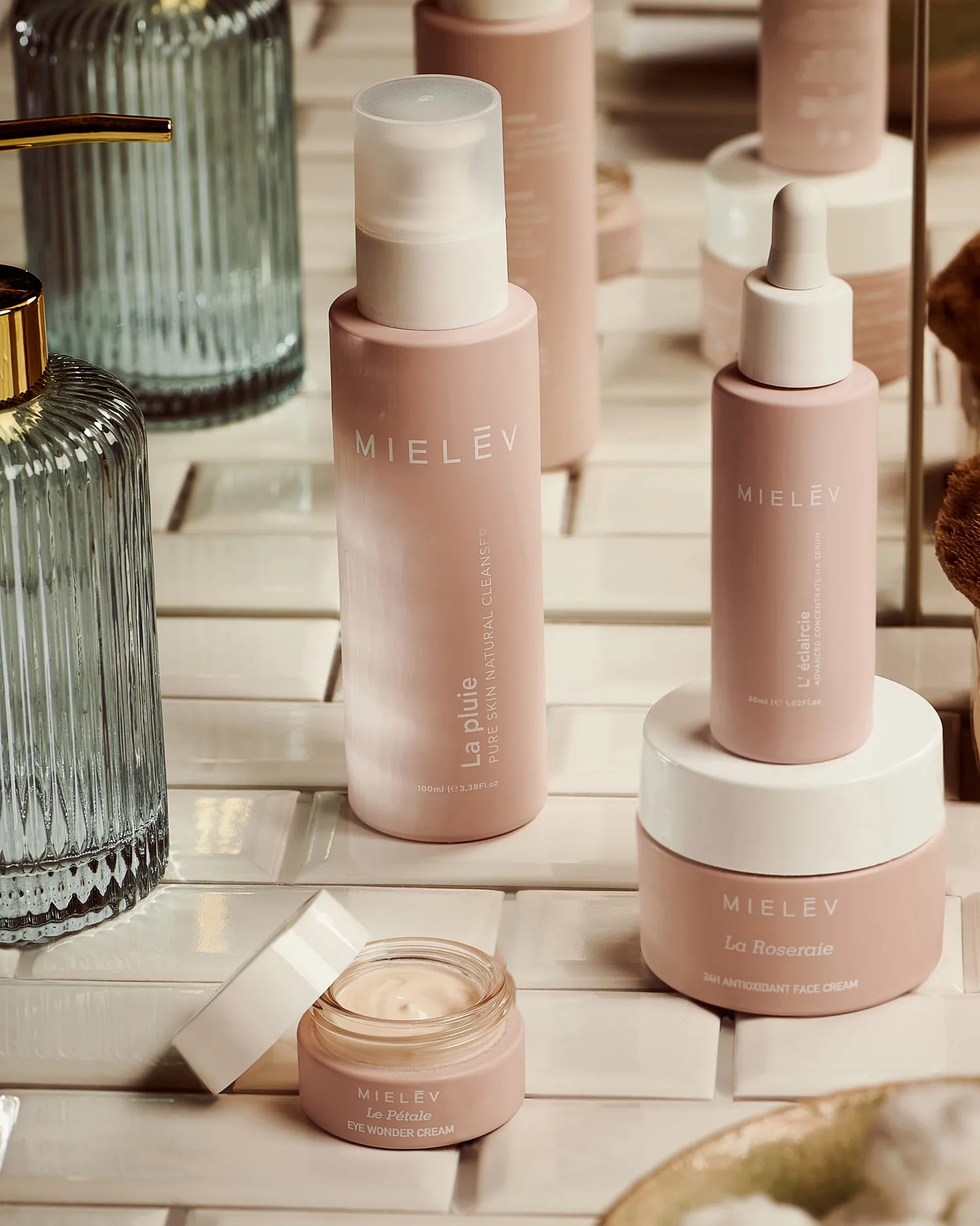 MIELĒV 'Le Pétale' EYE WONDER CREAM