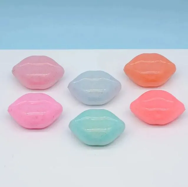 Miss Beauty  Big Mouth Design Sleep Lip Mask Lip Jelly Lip Balm Treatment Transparent Moisturizing Hydrating Repair Lips Care random colors