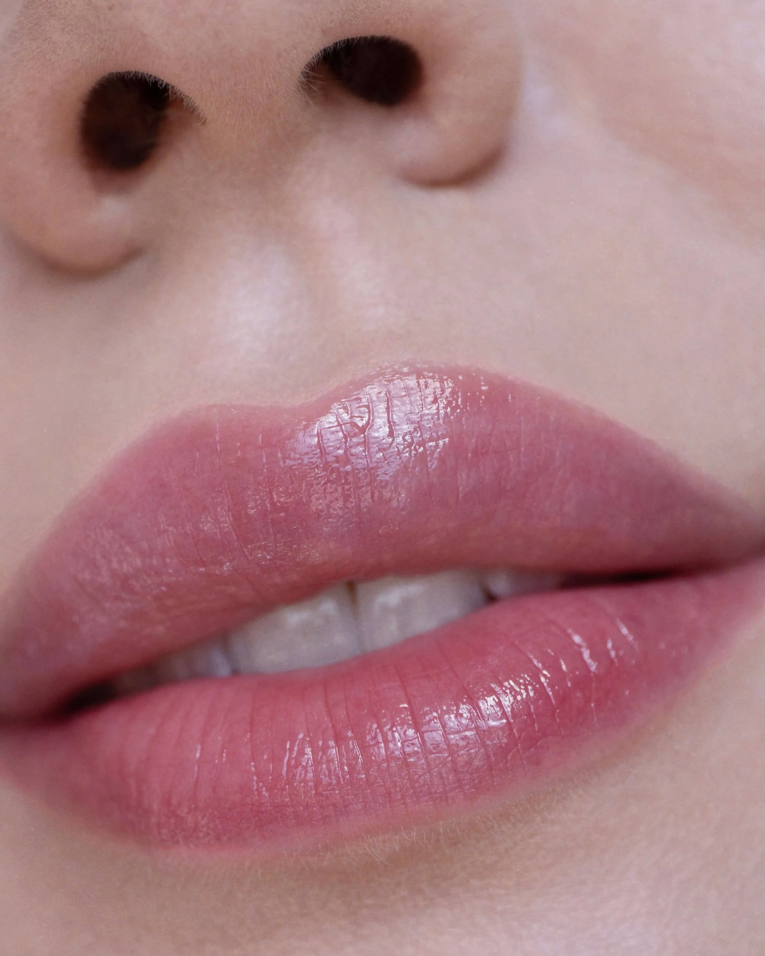 Moisture Lock Glossy Lip Balm