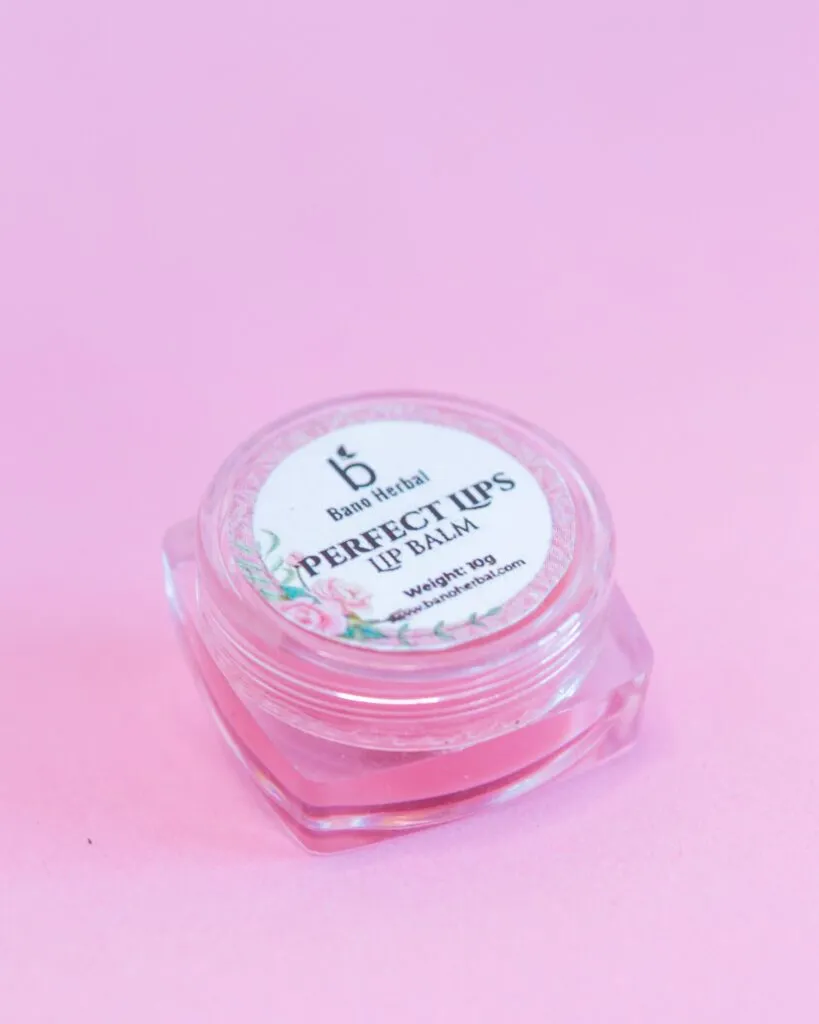 Valentine's Day Bundle ( Perfect Lips Lip Balm, Tranquil Body Wash, Rose Lip Mask, Slice Mask Strawberry, Luster Hair Capsule Mask )